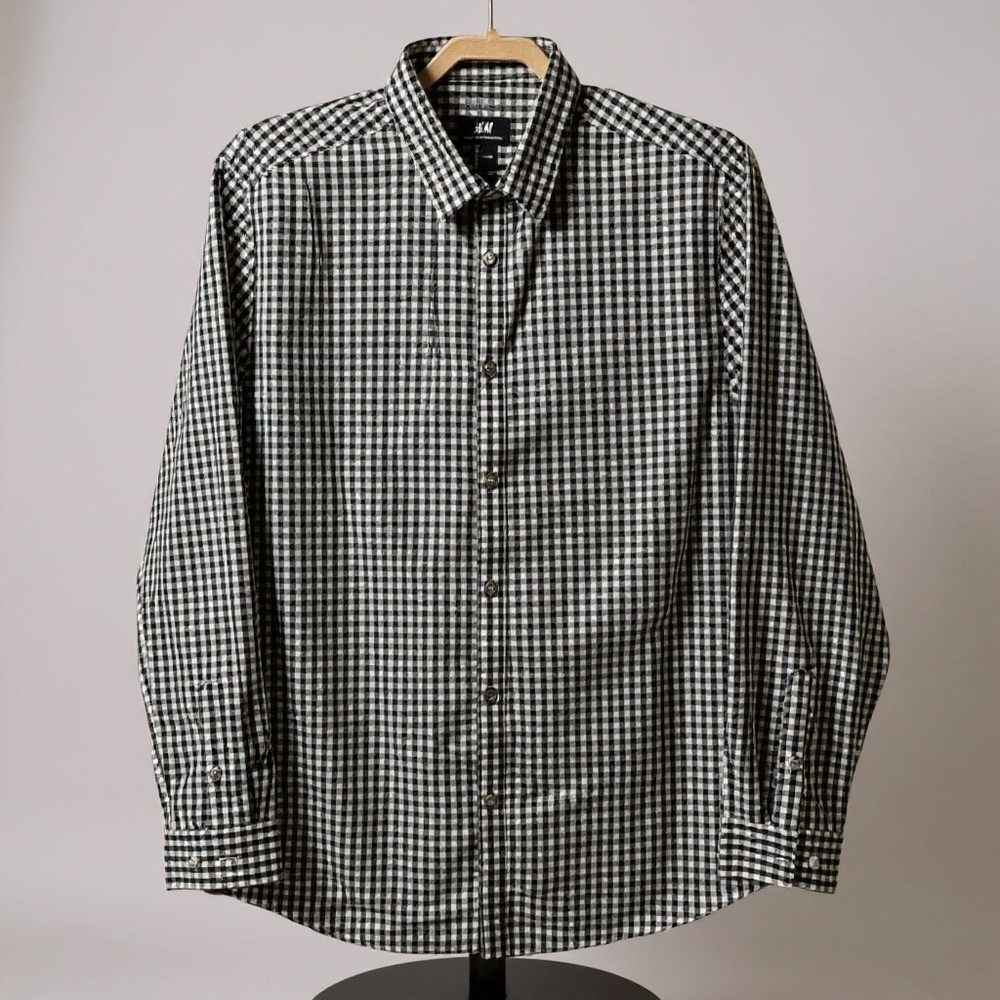 H&M Men’s Easy Iron Checkered Long Sleeve Size L‎